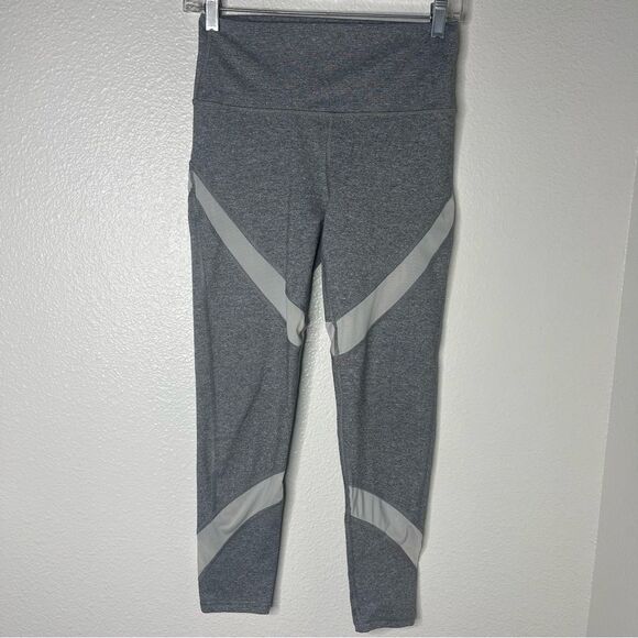 Aerie Heather Gray Leggings Size Medium Ankle Cropped - Picture 2 of 11